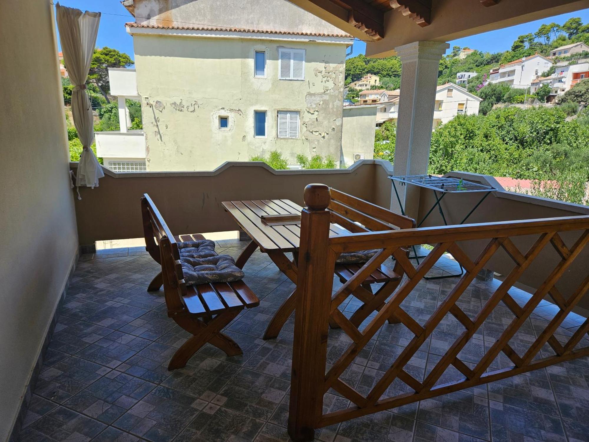 Apartmani Tatjana Rab Town Bagian luar foto