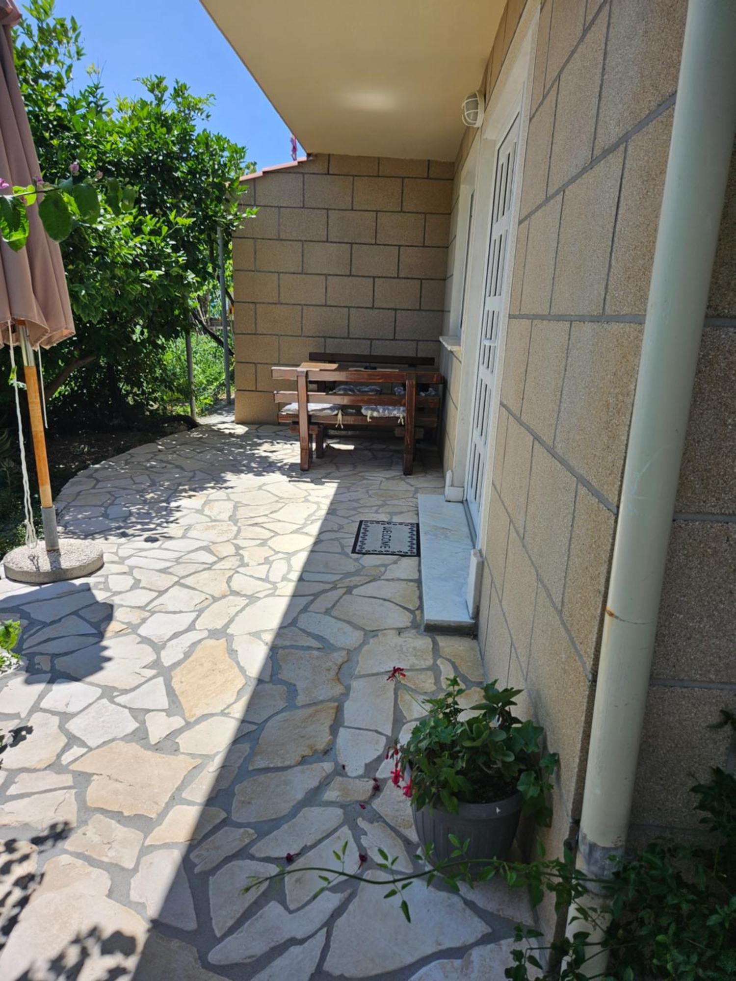 Apartmani Tatjana Rab Town Bagian luar foto